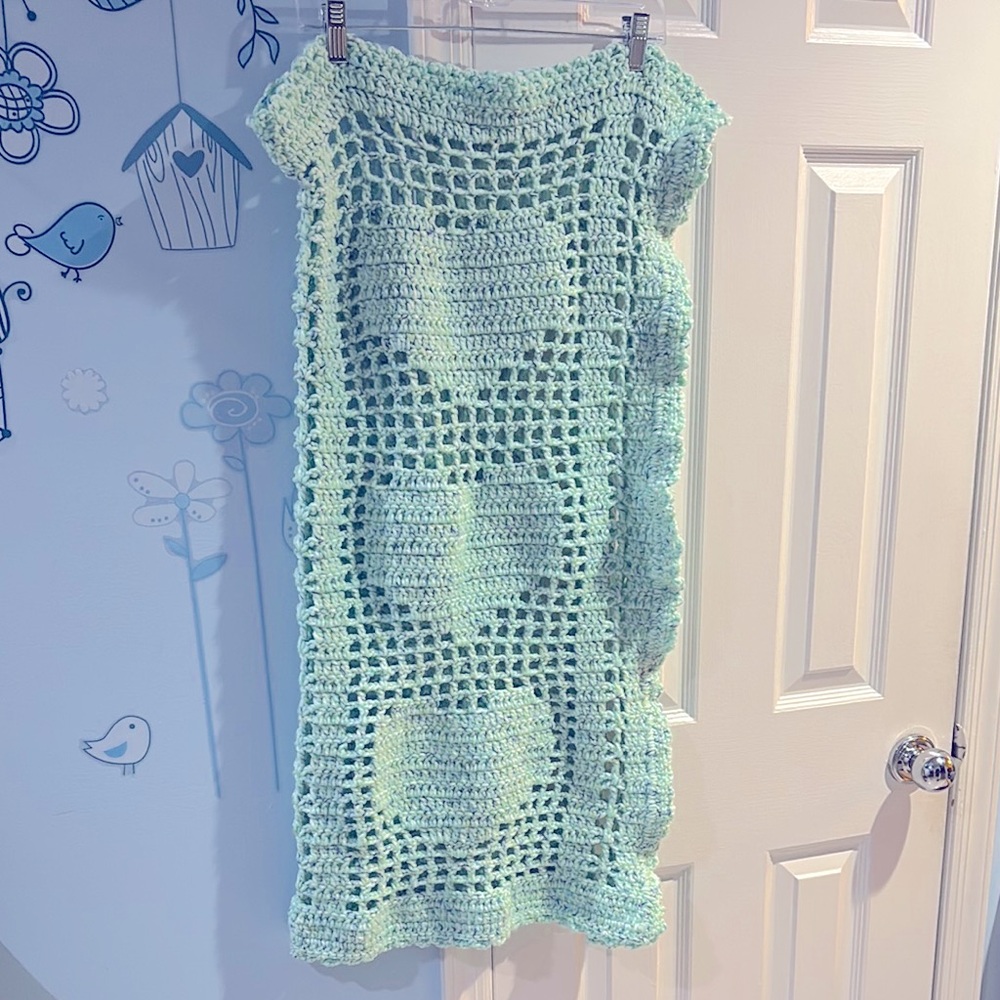 Vintage Handmade Crochet Mint Green Blue Hearts Patterns Cute Blanket Knit Throw